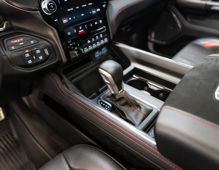 Dodge RAM Pick-up 6,2 l 523 kw