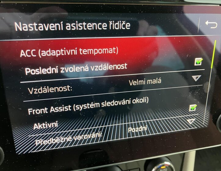 Škoda Superb Liftback 2,0 l 110 kw