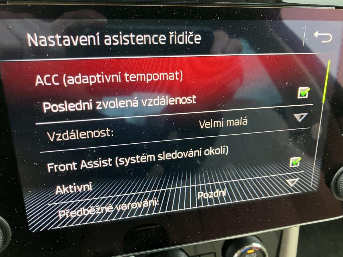 Škoda Superb Liftback 2,0 l 110 kw