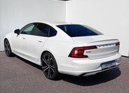 Volvo S90 9