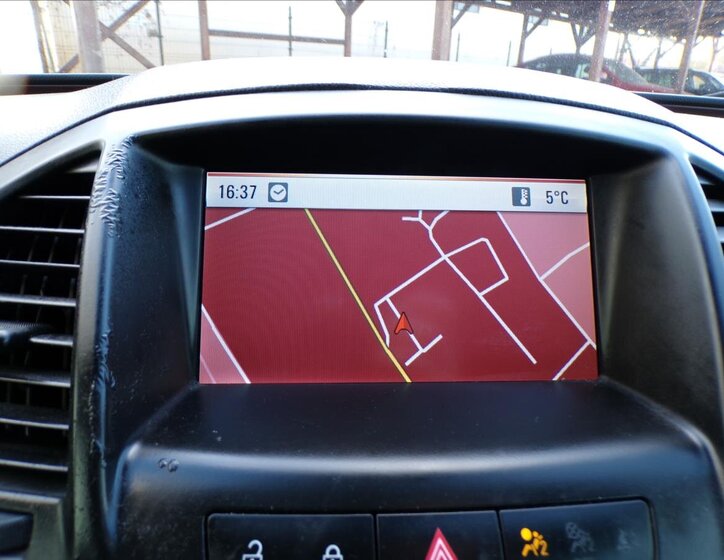 Opel Insignia Kombi 2,0 l 118 kw