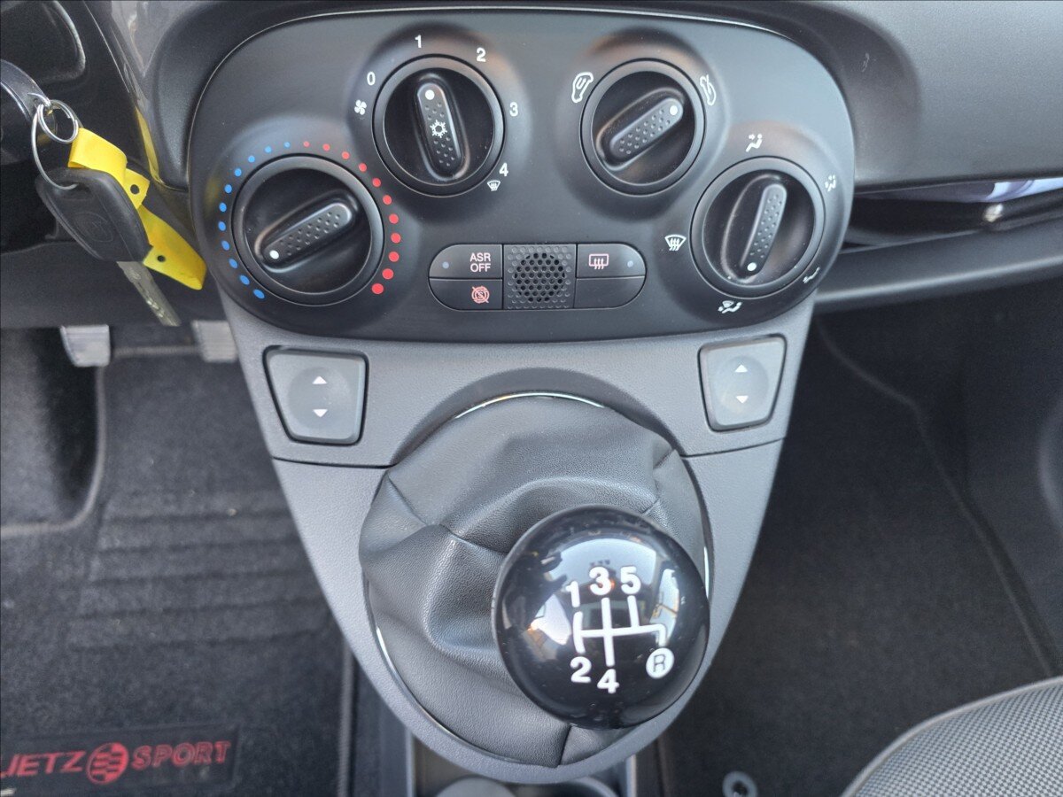 Fiat 500 Hatchback 875,0 63 kw