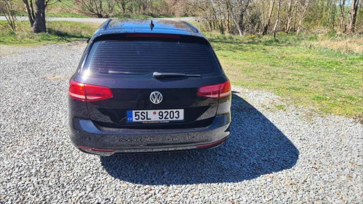 Volkswagen Passat Kombi 0,0 110 kw