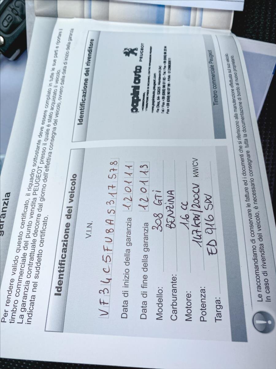 Peugeot 308 Hatchback 1,6 l 147 kw