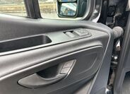 Mercedes-Benz Sprinter 9