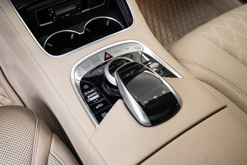 Mercedes-Benz Třídy S Sedan / Limuzína 4,0 l 345 kw