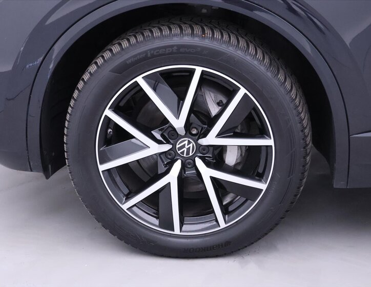 Volkswagen Touareg SUV / Terénní 3,0 l 210 kw