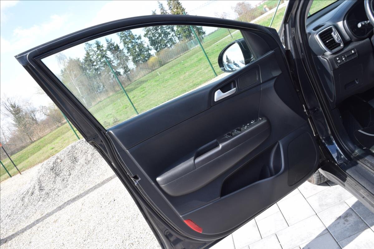 KIA Sportage SUV / Terénní 1,7 l 85 kw