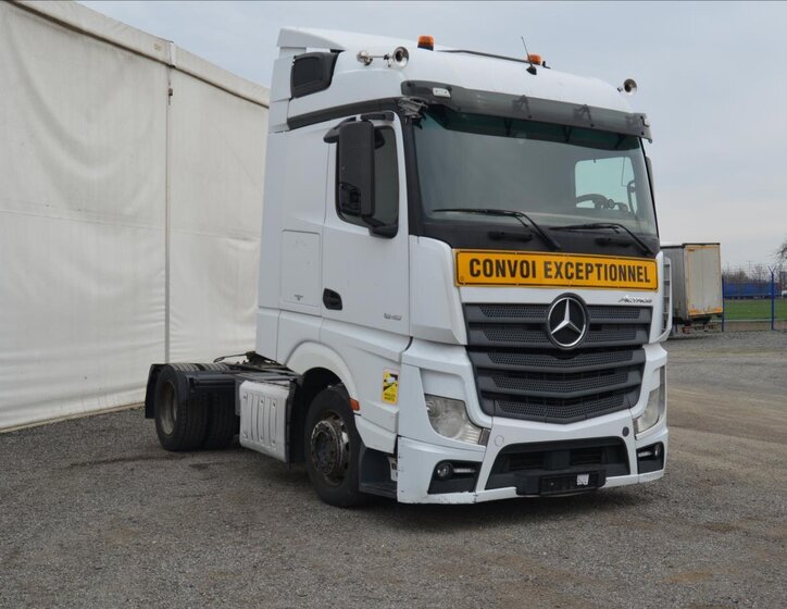 Mercedes-Benz Ostatní Ostatní 0,0 330 kw