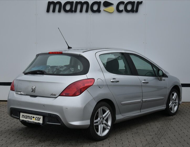 Peugeot 308 Hatchback 1,6 l 88 kw