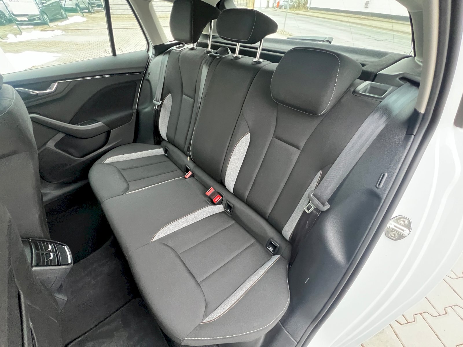 Škoda Scala Hatchback 1,0 l 85 kw