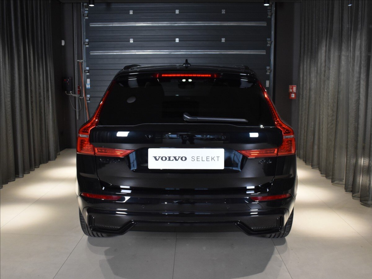 Volvo XC60 SUV / Terénní 2,0 l 184 kw