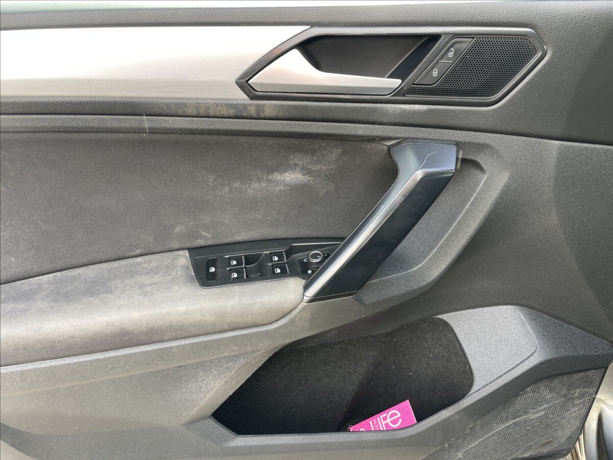 Volkswagen Tiguan SUV / Terénní 2,0 l 110 kw