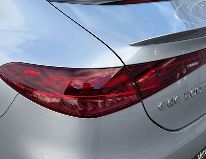 Mercedes-Benz EQE Sedan / Limuzína 0,0 300 kw