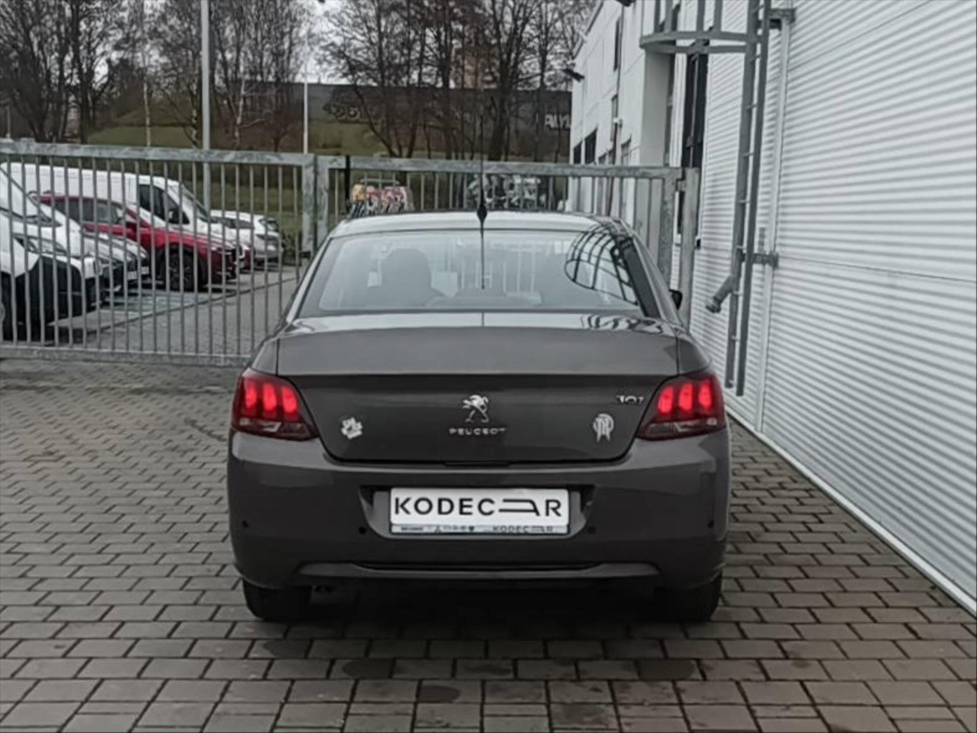 Peugeot 301