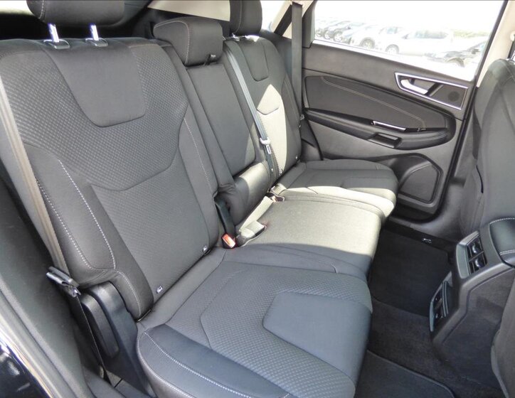 Ford Edge SUV 2,0 l 132 kw