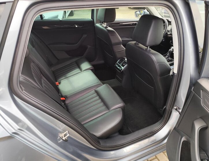 Škoda Superb Kombi 2,0 l 140 kw