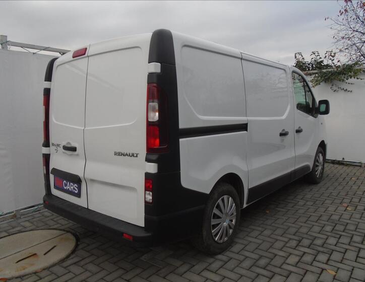 Renault Trafic 5