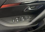 Peugeot 2008 SUV / Terénní 1,2 l 74 kw