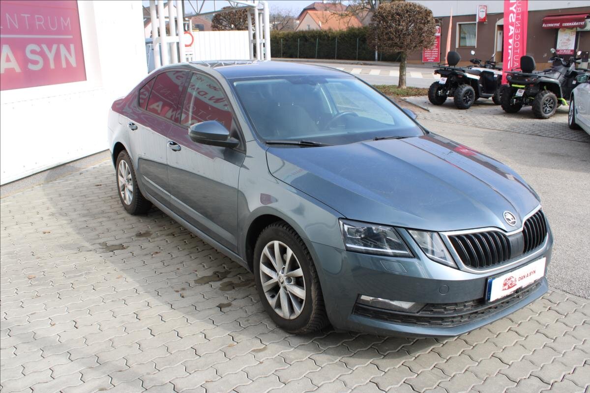 Škoda Octavia Sedan / Limuzína 1,6 l 85 kw