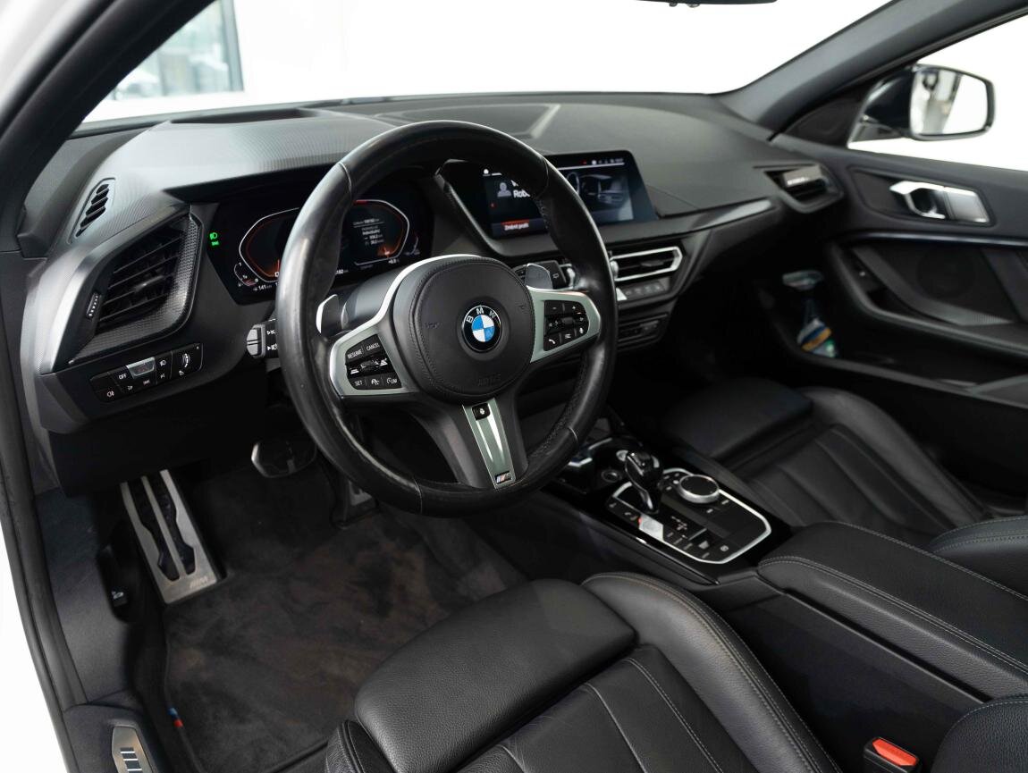 BMW Řada 1 Hatchback 2,0 l 225 kw