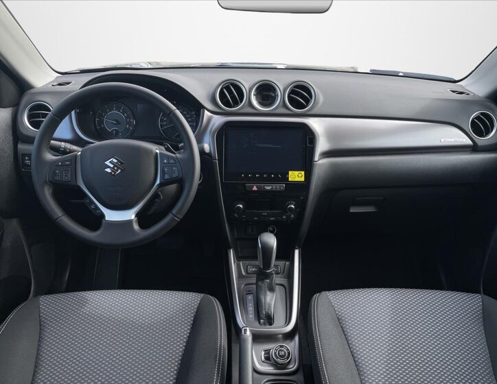 Suzuki Vitara SUV / Terénní 1,4 l 81 kw