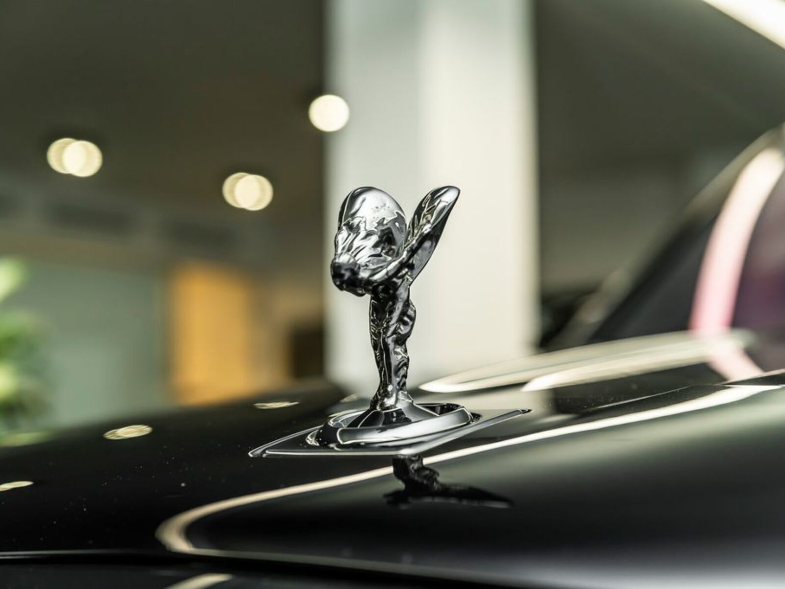 Rolls-Royce Cullinan 24