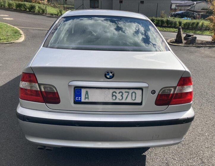 BMW Řada 3 Sedan / Limuzína 2,5 l 141 kw