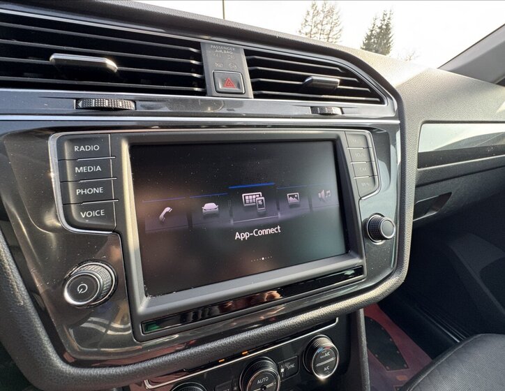 Volkswagen Tiguan SUV / Terénní 1,4 l 92 kw