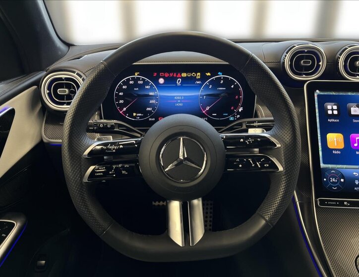 Mercedes-Benz GLC SUV 2,0 l 145 kw