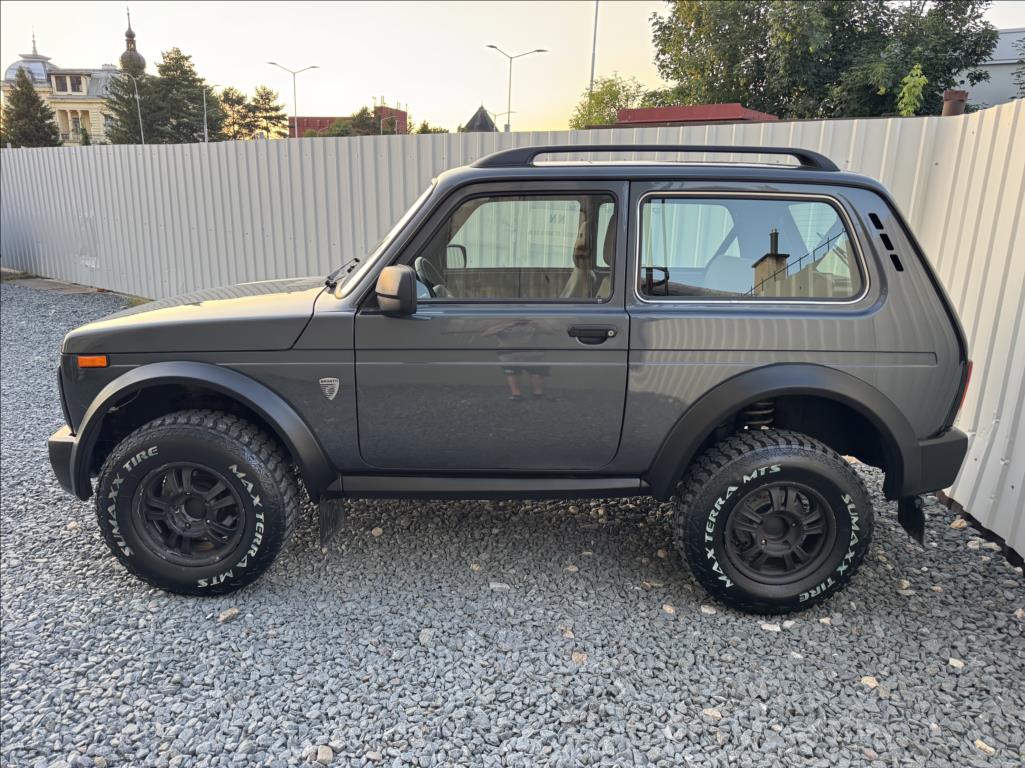 Lada Niva