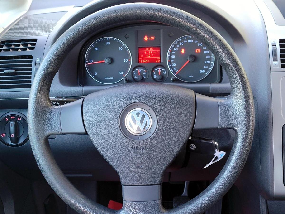 Volkswagen Touran MPV 1,9 l 77 kw