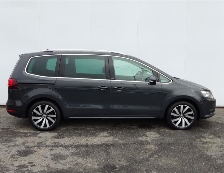 Volkswagen Sharan MPV 2,0 l 110 kw