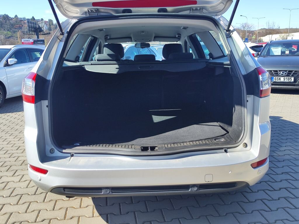 Ford Mondeo Kombi 2,0 l 103 kw