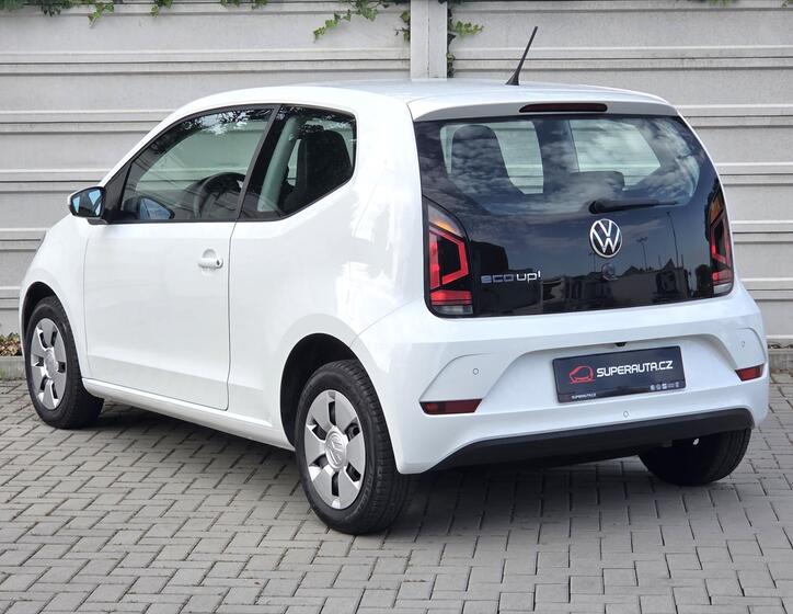 Volkswagen up! 4