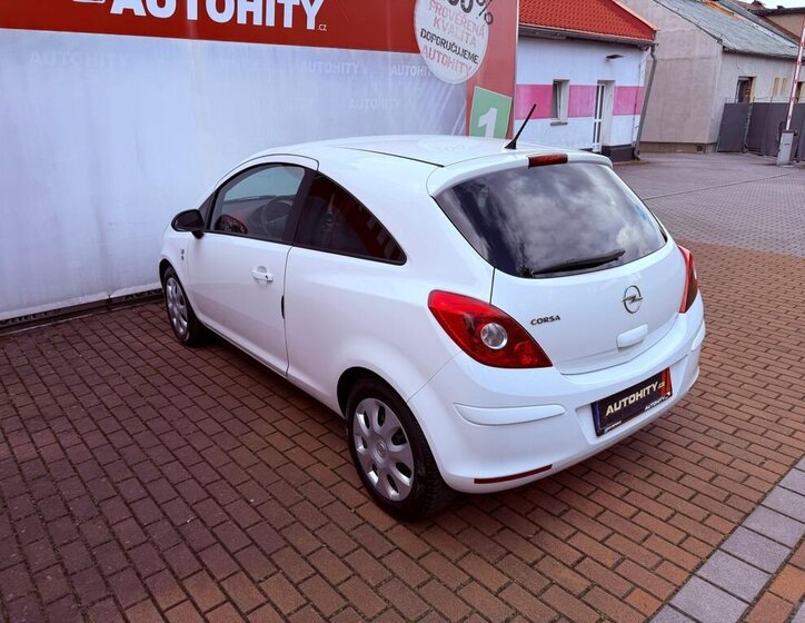 Opel Corsa Hatchback 1,2 l 63 kw