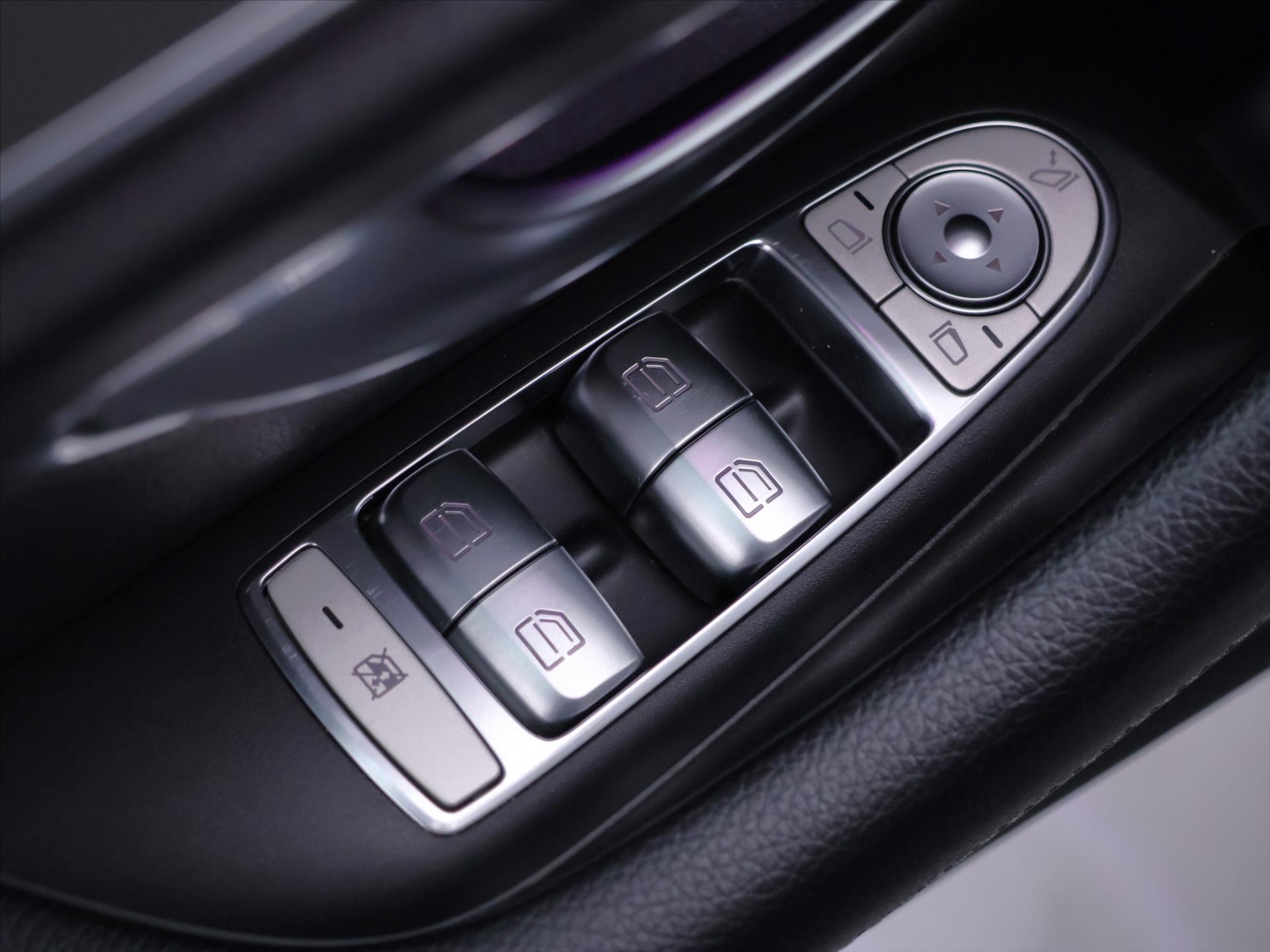 Mercedes-Benz Třídy E