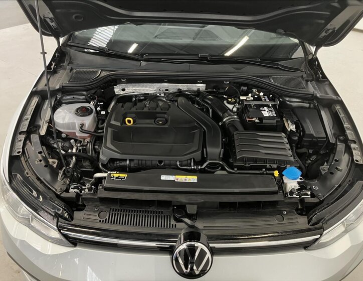 Volkswagen Golf Kombi 1,5 l 110 kw