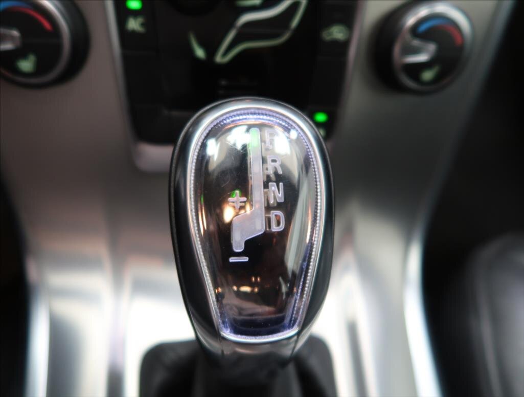 Volvo V70 Kombi 2,4 l 120 kw