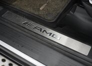 Mercedes-Benz Třídy M SUV 6,2 l 375 kw