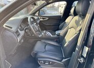 Audi SQ7 SUV / Terénní 4,0 l 320 kw