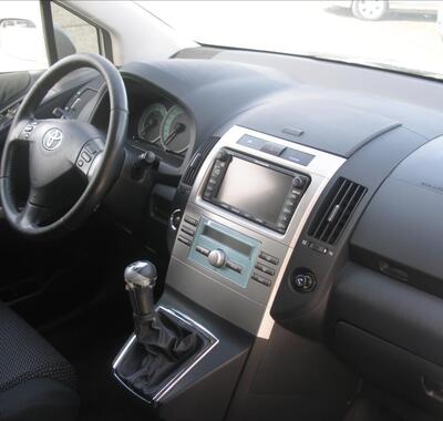 Toyota Corolla Verso 7