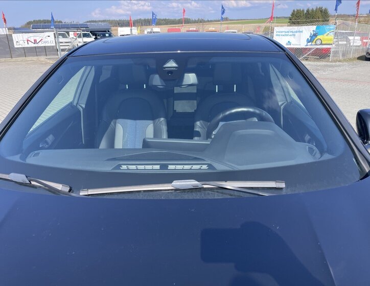 BMW Řada 2 Sedan / Limuzína 2,0 l 140 kw