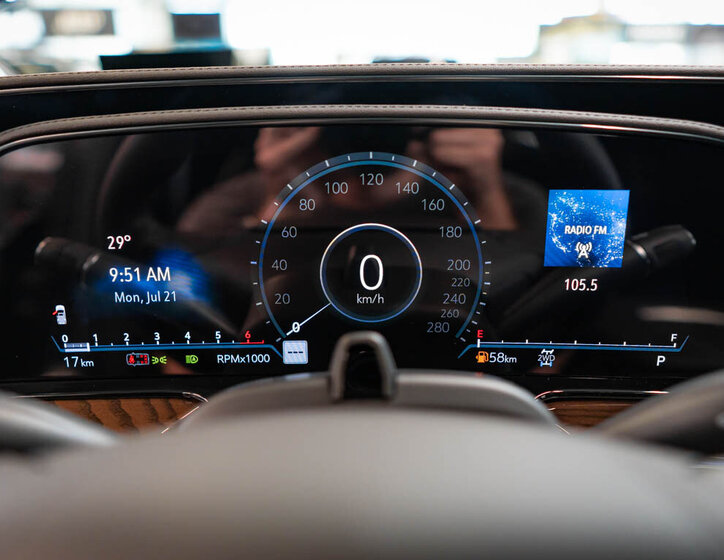 Cadillac Escalade 26