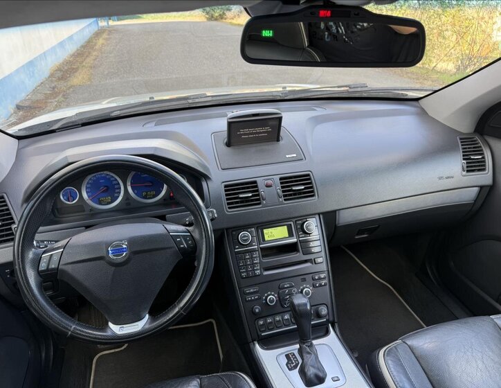 Volvo XC90 Kombi 2,4 l 147 kw