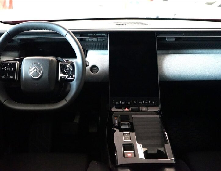 Citroën C5 Aircross SUV / Terénní 1,2 l 100 kw