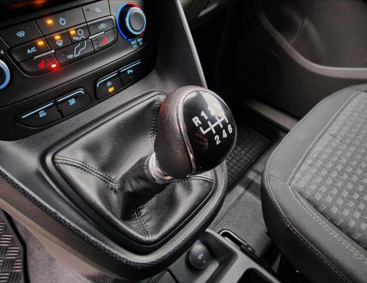 Ford Transit Connect Skříň 1,5 l 74 kw