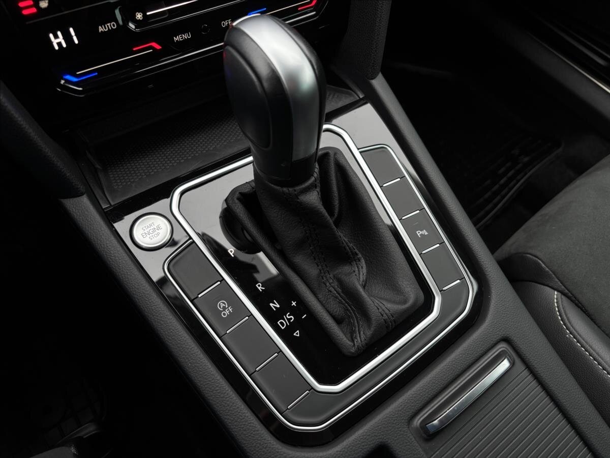 Volkswagen Passat Kombi 2,0 l 110 kw