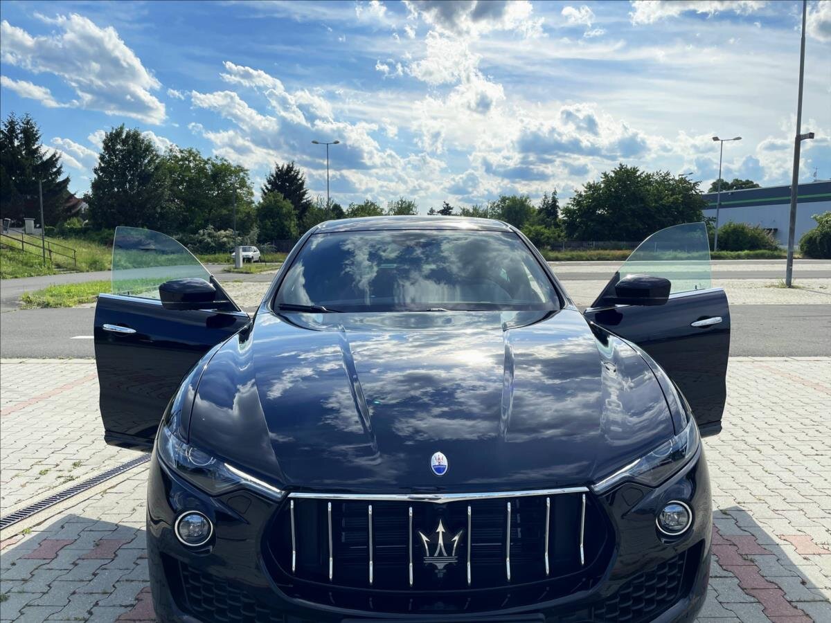 Maserati Levante SUV 3,0 l 257 kw