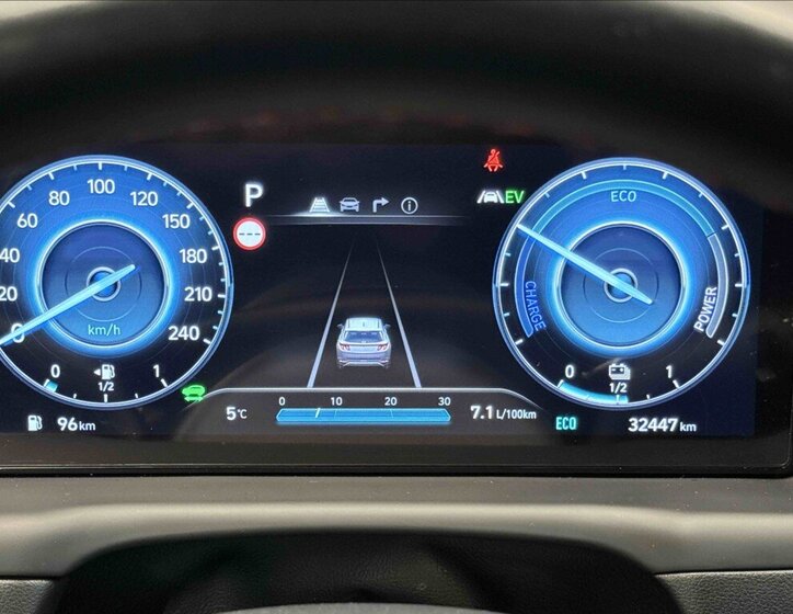 Hyundai Tucson SUV 1,6 l 169 kw